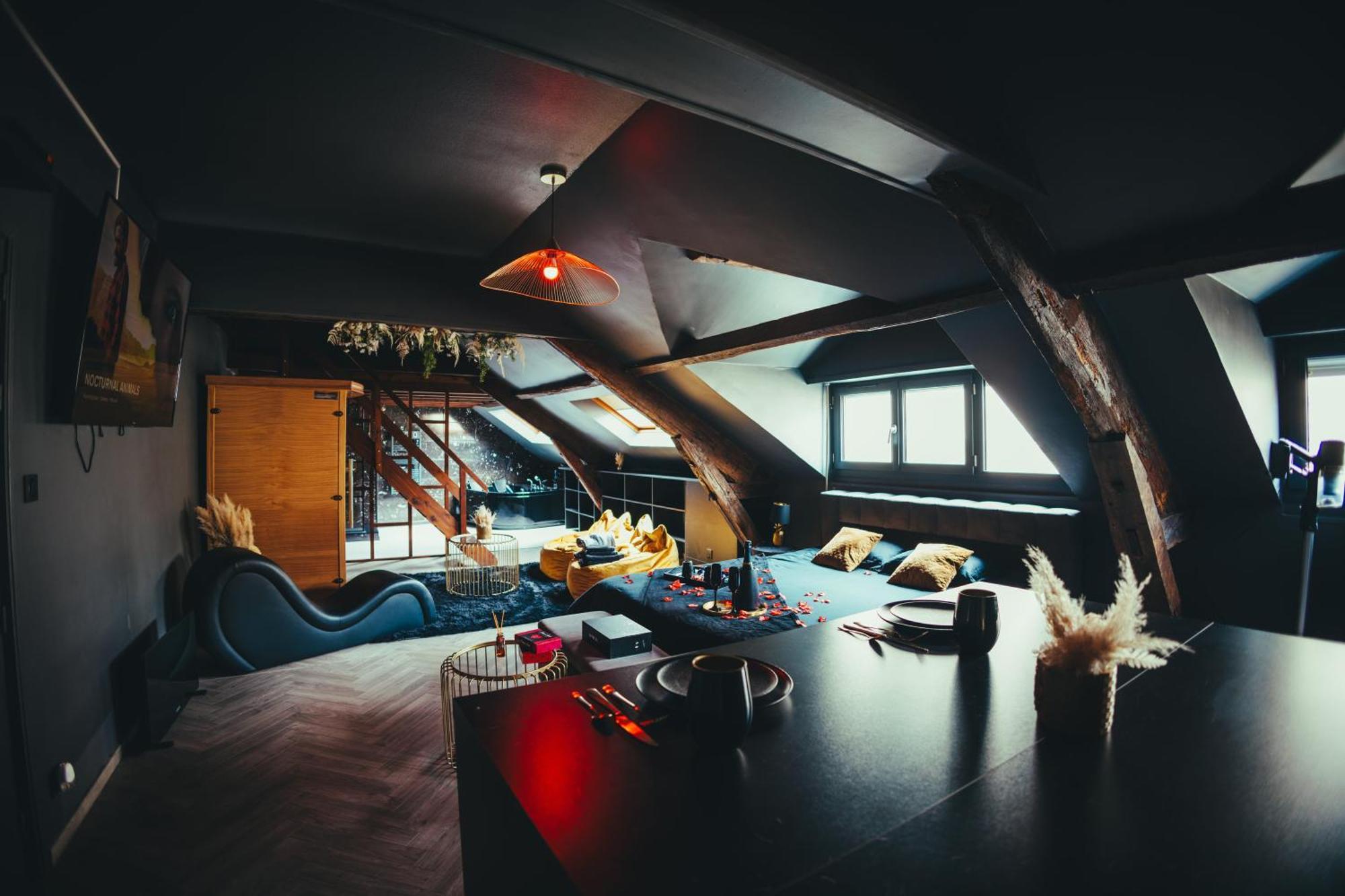 La Marble Room - Suite Balneo & Sauna Angers Exteriör bild