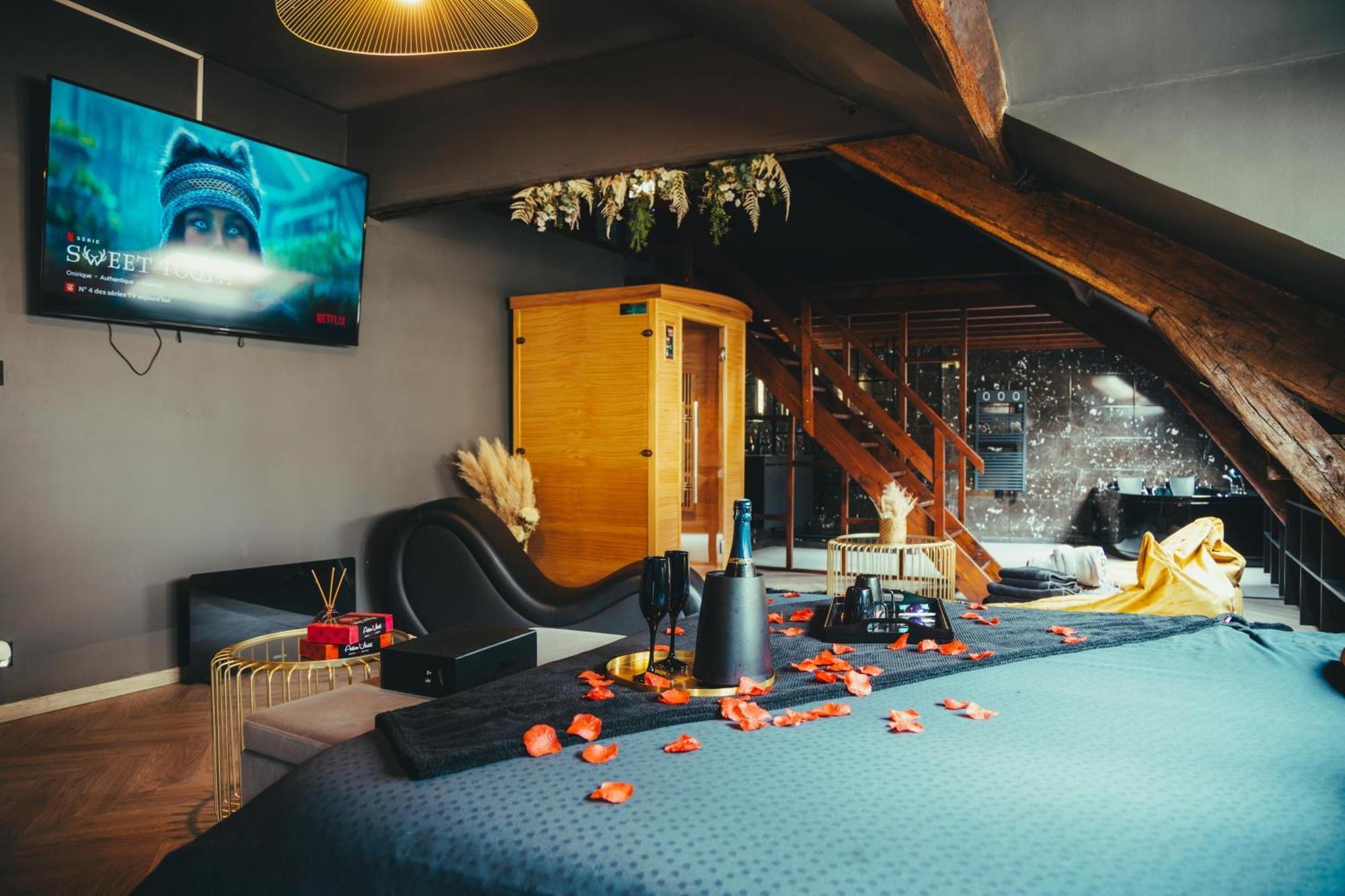 La Marble Room - Suite Balneo & Sauna Angers Exteriör bild